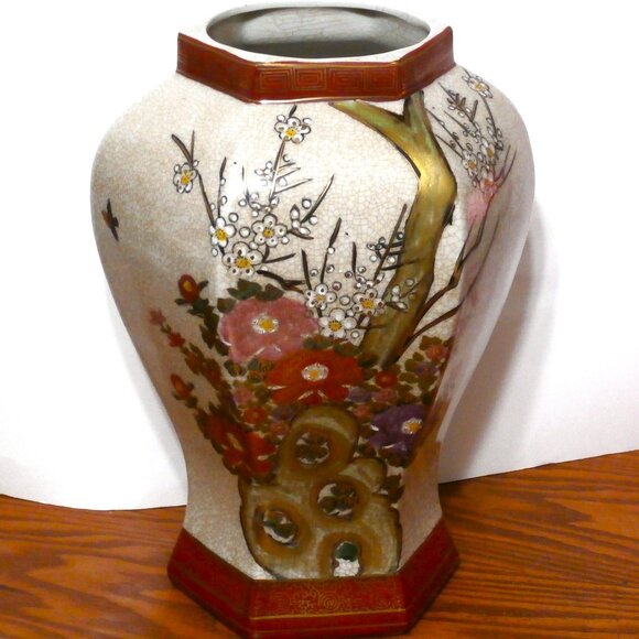 VINTAGE FLORAL HEYGILL IMPORTS JAPAN HANDPAINTED 12" VASE Approximately 12" H - Picture 1 of 9